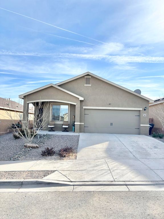 Image 3 of property listing at 3413 N Oregon Trail Road NE, Rio Rancho, NM 87144