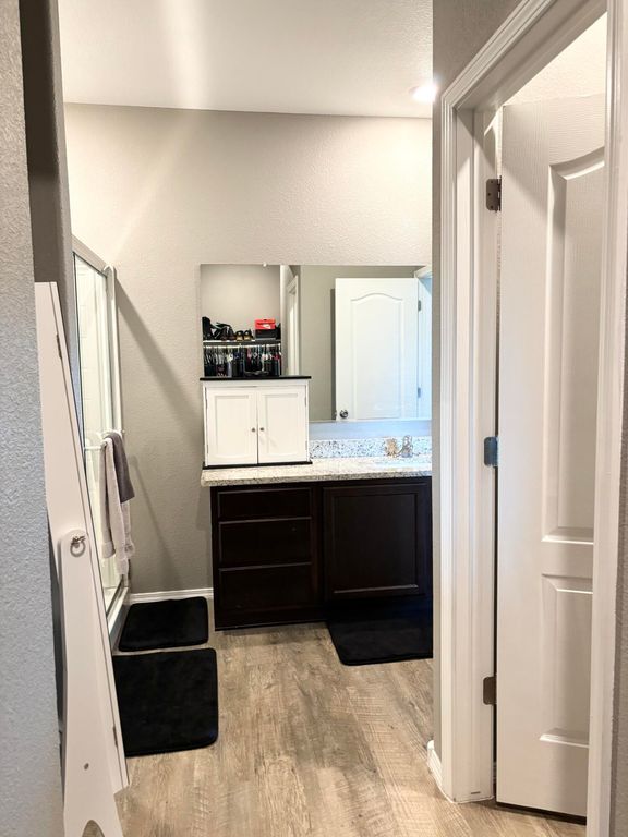 Image 32 of property listing at 3413 N Oregon Trail Road NE, Rio Rancho, NM 87144