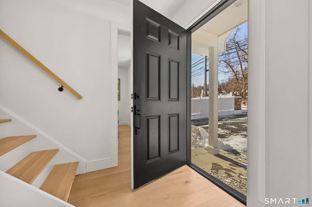 18 Sound Beach Avenue, Greenwich, CT 06870