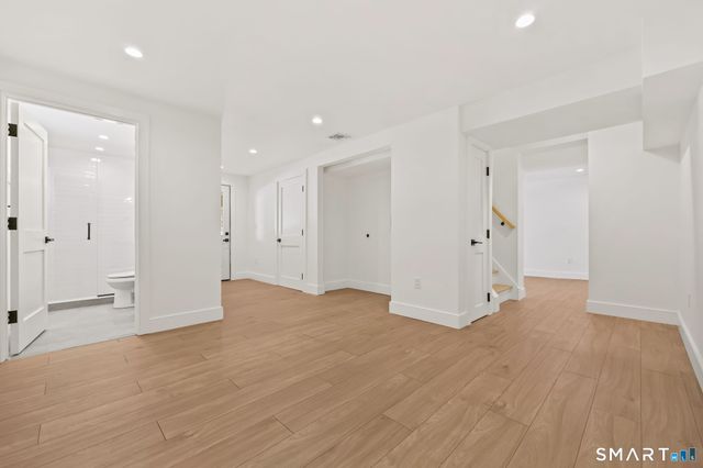 18 Sound Beach Avenue, Greenwich, CT 06870