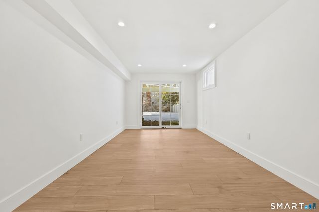 18 Sound Beach Avenue, Greenwich, CT 06870