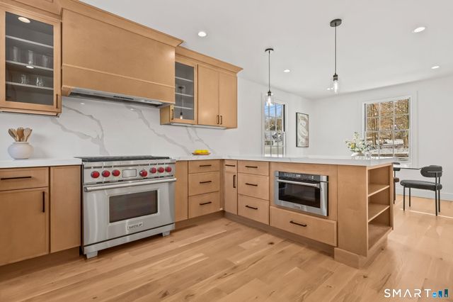 18 Sound Beach Avenue, Greenwich, CT 06870