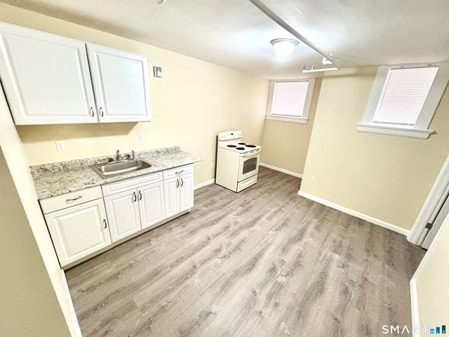 135 West Main Street 1C, Waterbury, CT 06702
