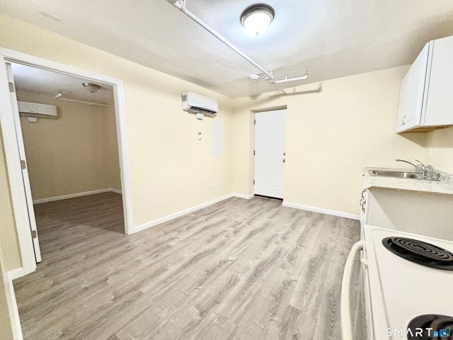 135 West Main Street 1C, Waterbury, CT 06702