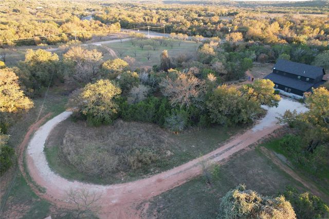 100 Rocky Hollow DR, Burnet, TX 78611