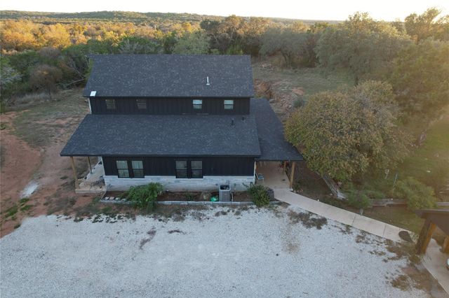 100 Rocky Hollow DR, Burnet, TX 78611