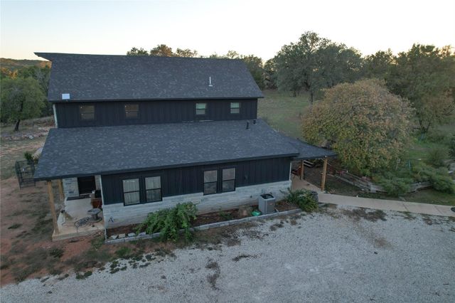 100 Rocky Hollow DR, Burnet, TX 78611