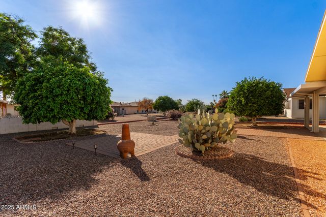 10511 W EDGEWOOD Drive, Sun City, AZ 85351