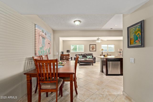 10511 W EDGEWOOD Drive, Sun City, AZ 85351