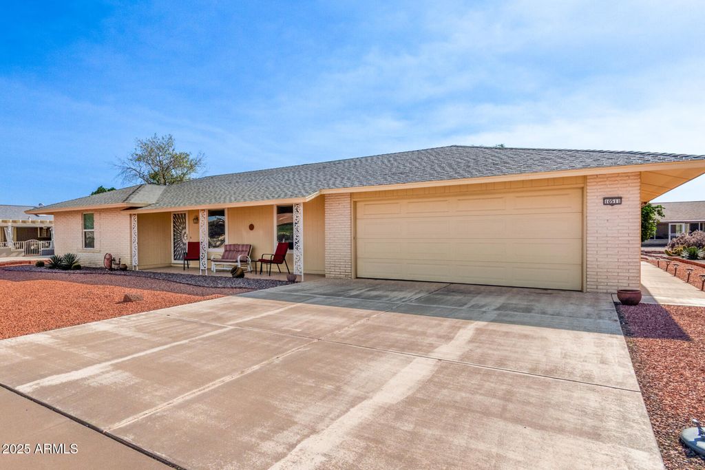 10511 W EDGEWOOD Drive, Sun City, AZ 85351