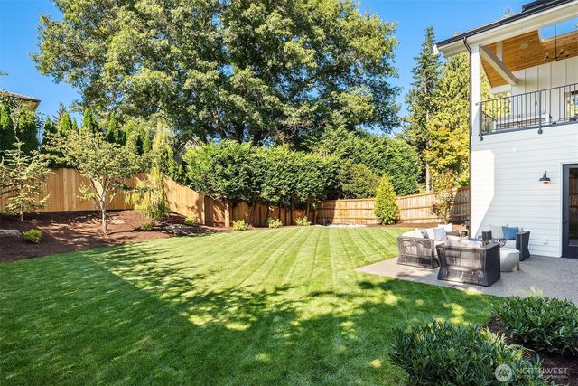 9812 NE 31st Street, Bellevue, WA 98004