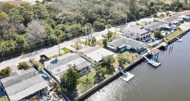 12527 1ST ISLE, Hudson, FL 34667