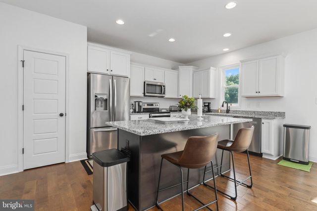 225 RAVEN RD, Bumpass, VA 23024