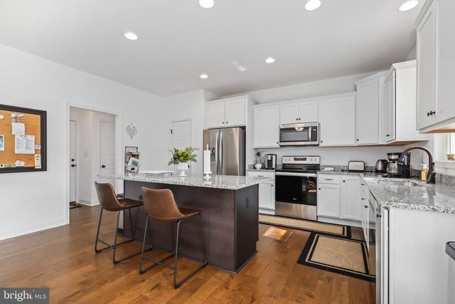 225 RAVEN RD, Bumpass, VA 23024