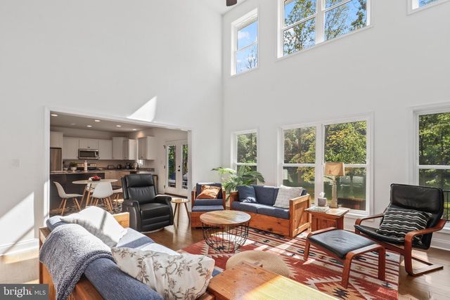 225 RAVEN RD, Bumpass, VA 23024