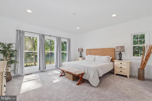 225 RAVEN RD, Bumpass, VA 23024