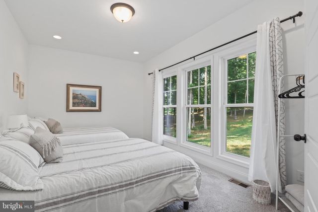 225 RAVEN RD, Bumpass, VA 23024