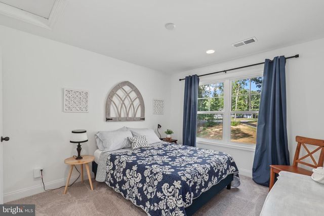 225 RAVEN RD, Bumpass, VA 23024