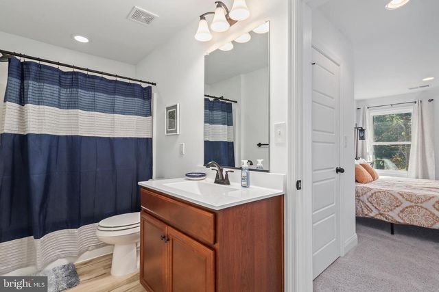 225 RAVEN RD, Bumpass, VA 23024