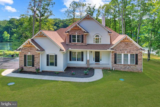 225 RAVEN RD, Bumpass, VA 23024