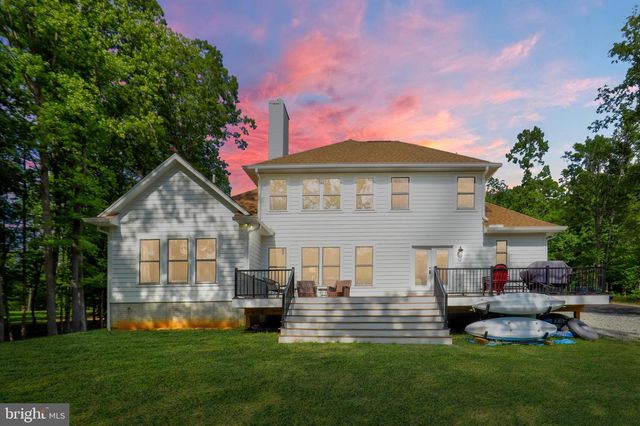 225 RAVEN RD, Bumpass, VA 23024