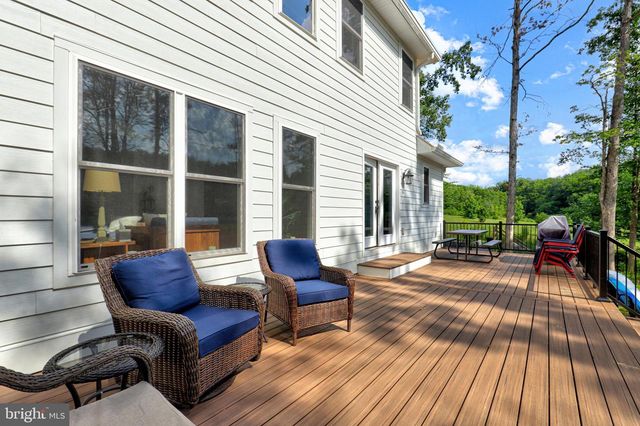 225 RAVEN RD, Bumpass, VA 23024