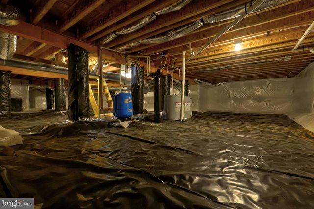 225 RAVEN RD, Bumpass, VA 23024