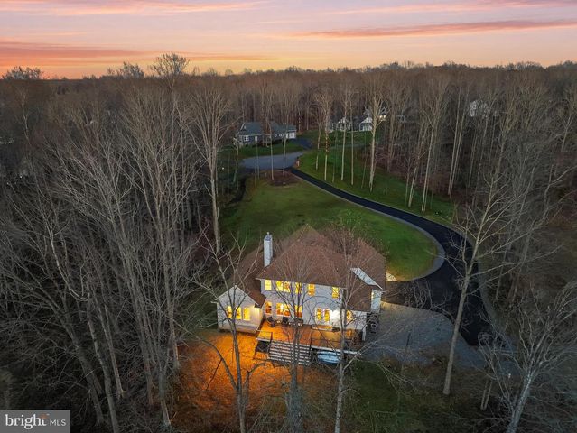 225 RAVEN RD, Bumpass, VA 23024