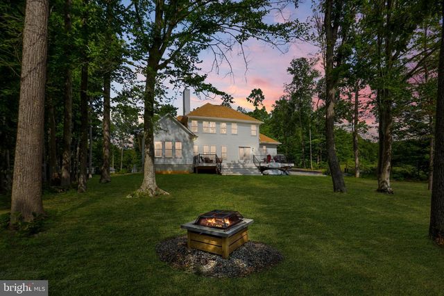 225 RAVEN RD, Bumpass, VA 23024