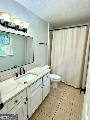 127 Ashling Drive, Lagrange, GA 30240