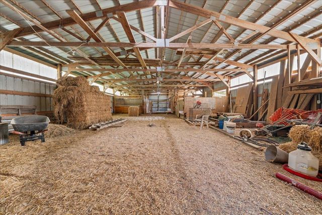 1041 River Drive, River Falls, WI 54022