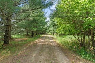1041 River Drive, River Falls, WI 54022