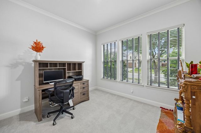 7826 Uxbridge Drive, Irving, TX 75063