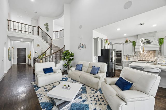 7826 Uxbridge Drive, Irving, TX 75063
