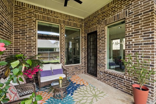 7826 Uxbridge Drive, Irving, TX 75063