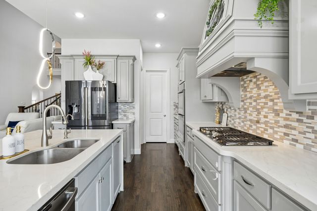 7826 Uxbridge Drive, Irving, TX 75063