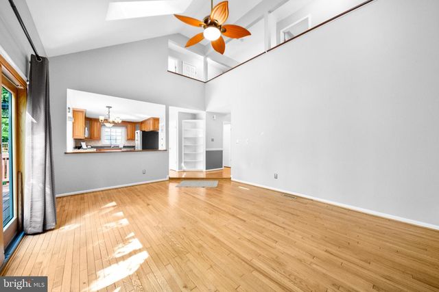 9723 STIPP ST, Burke, VA 22015