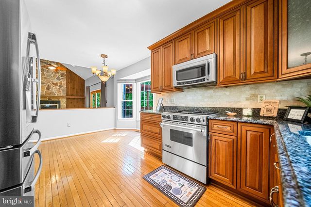 9723 STIPP ST, Burke, VA 22015