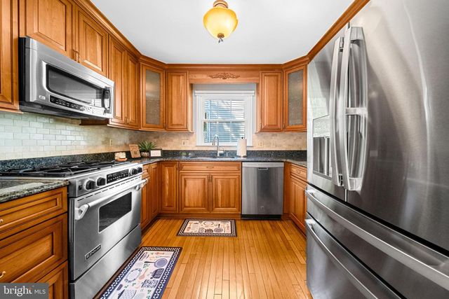 9723 STIPP ST, Burke, VA 22015