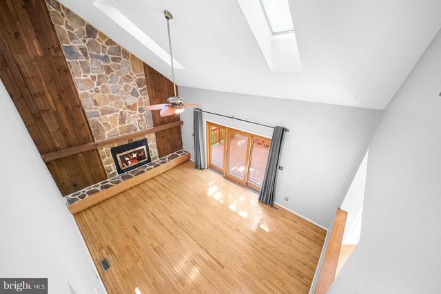 9723 STIPP ST, Burke, VA 22015