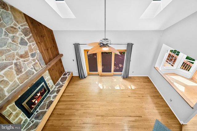 9723 STIPP ST, Burke, VA 22015
