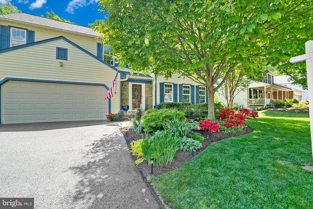 9723 STIPP ST, Burke, VA 22015