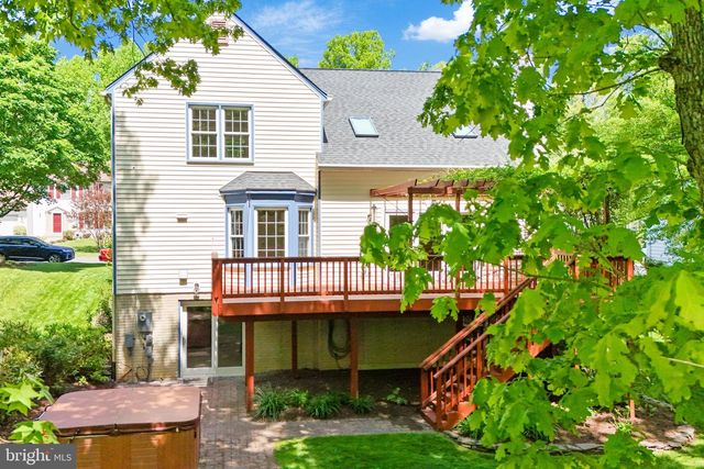 9723 STIPP ST, Burke, VA 22015