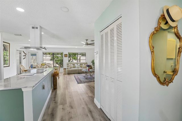 6615 INVERARY LN, Spring Hill, FL 34606