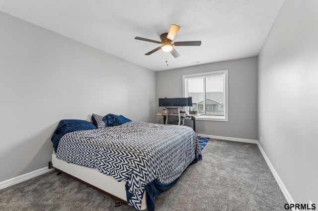 11207 N 170Th Street, Bennington, NE 68007