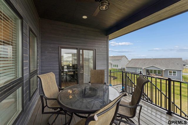 11207 N 170Th Street, Bennington, NE 68007