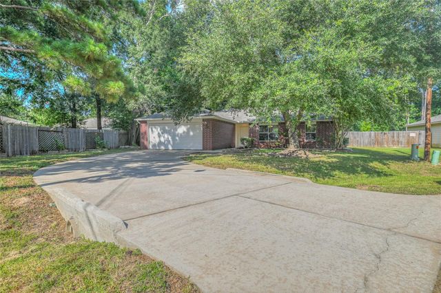 16371 Full Moon Court, Conroe, TX 77302