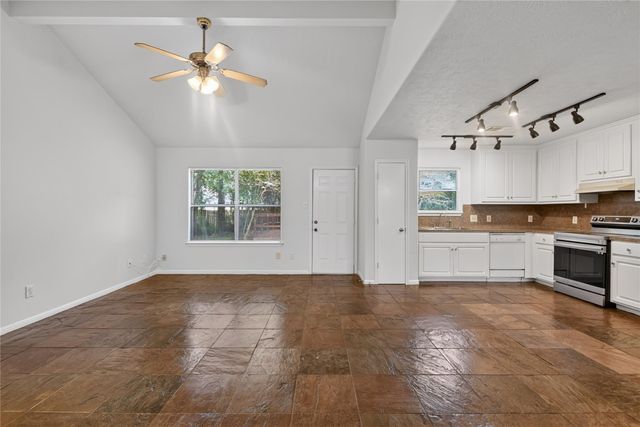 16371 Full Moon Court, Conroe, TX 77302