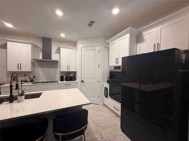 2252 GOLD SUMMIT STREET, Minneola, FL 34715