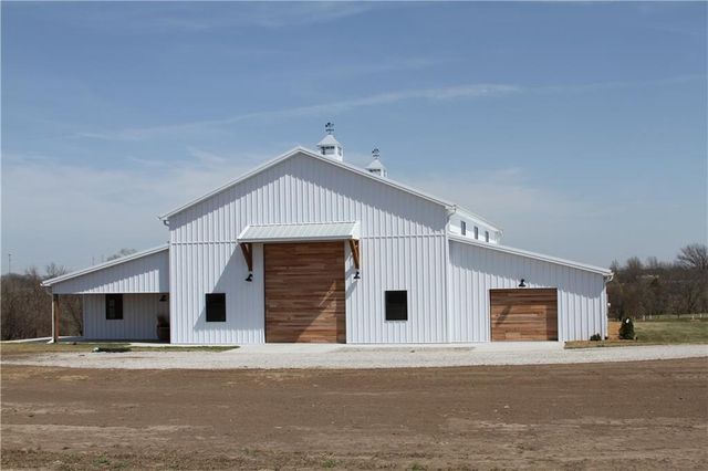 35604 W 151st Street, Gardner, KS 66030